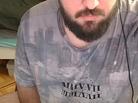 Snapshot of moneyman_11 chatting on 15, 4, 2026 moneyman 11 online show from 15, 4, 2026