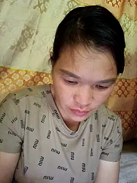 Snapshot of chipu06 chatting on 27, 10, 2025 chipu06 online show from 27, 10, 2025