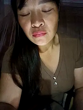 Snapshot of chipu06 chatting on 16, 11, 2025 chipu06 online show from 16, 11, 2025