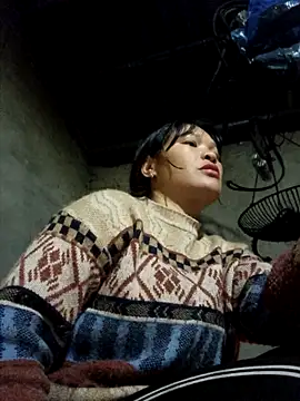 Snapshot of chipu06 chatting on 14, 12, 2025 chipu06 online show from 14, 12, 2025