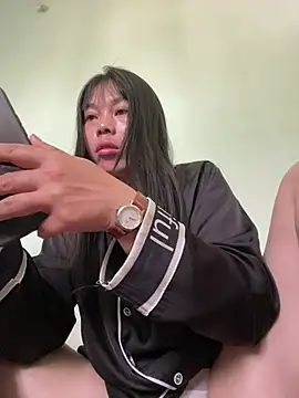 Winny-sexy online show from 4, 7, 2026