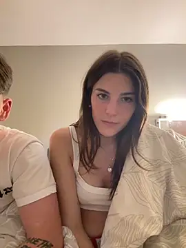 Brunnettebabe007 online show from 13, 11, 2025