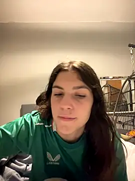 Brunnettebabe007 online show from 2, 12, 2025