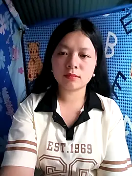 lisa-bae00 online show from 10, 4, 2026