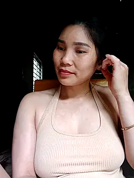 Snapshot of Bear_bear0 chatting on 24, 4, 2026 Bear bear0 online show from 24, 4, 2026