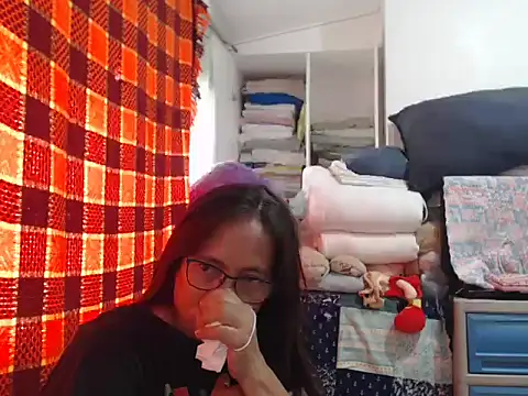 Kinkybela2025 online show from 30, 11, 2025