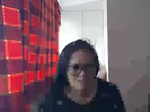 Snapshot of Kinkybela2025 chatting on 17, 4, 2026 Kinkybela2025 online show from 17, 4, 2026