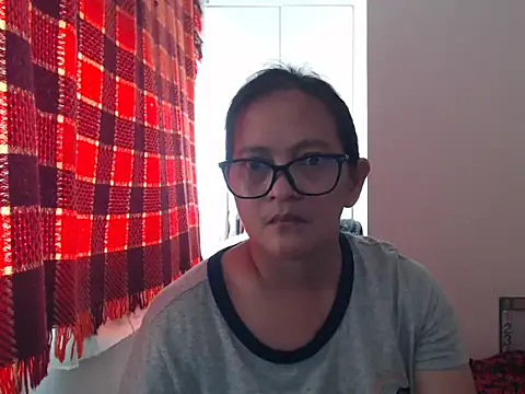 Snapshot of Kinkybela2025 chatting on 14, 5, 2026 Kinkybela2025 online show from 14, 5, 2026