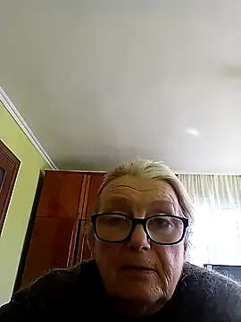 Snapshot of AmyLove353 chatting on 3, 3, 2026 AmyLove353 online show from 3, 3, 2026