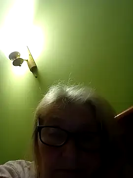 Snapshot of AmyLove353 chatting on 29, 3, 2026 AmyLove353 online show from 29, 3, 2026