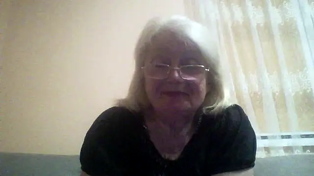 Snapshot of AmyLove353 chatting on 4, 5, 2026 AmyLove353 online show from 4, 5, 2026