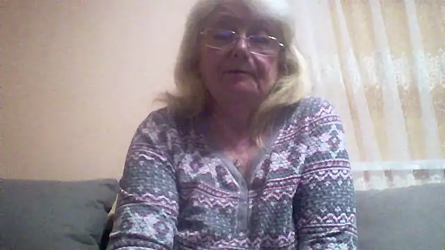 Snapshot of AmyLove353 chatting on 17, 5, 2026 AmyLove353 online show from 17, 5, 2026