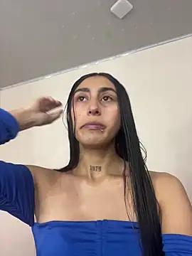 Snapshot of Violeet-Smith chatting on 31, 10, 2025 Violeet-Smith online show from 31, 10, 2025