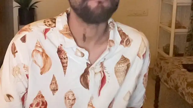 Snapshot of MakeMeAwareAah chatting on 18, 12, 2025 MakeMeAwareAah online show from 18, 12, 2025