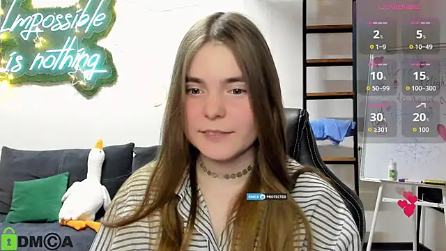 Snapshot of MiraaBloom chatting on 17, 12, 2025 MiraaBloom online show from 17, 12, 2025