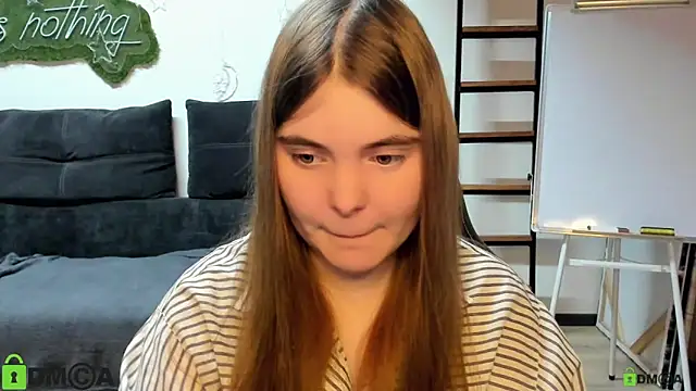 Snapshot of MiraaBloom chatting on 1, 2, 2026 MiraaBloom online show from 1, 2, 2026