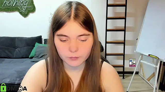 Snapshot of MiraaBloom chatting on 5, 2, 2026 MiraaBloom online show from 5, 2, 2026