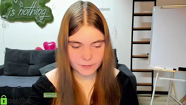 Snapshot of MiraaBloom chatting on 15, 2, 2026 MiraaBloom online show from 15, 2, 2026