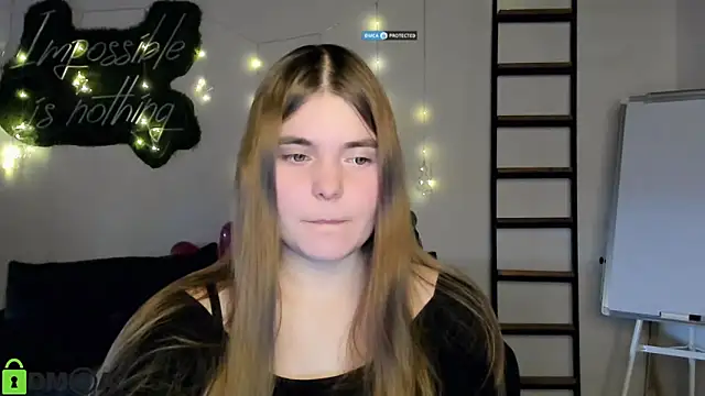 Snapshot of MiraaBloom chatting on 19, 2, 2026 MiraaBloom online show from 19, 2, 2026