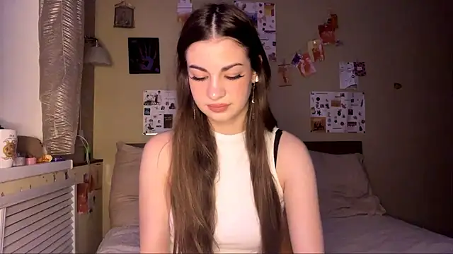 TheRealAnna online show from 4, 12, 2025