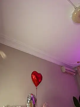 HugeBoobsAlice online show from 14, 2, 2026