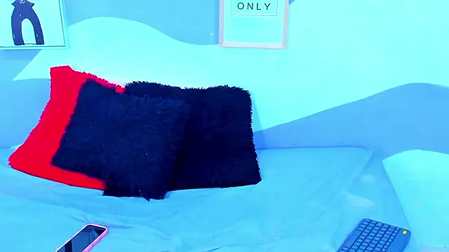 Snapshot of VIOLETA-28 chatting on 2, 12, 2025 VIOLETA-28 online show from 2, 12, 2025