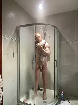 Snapshot of Ginge2002 chatting on 11, 11, 2025 Ginge2002 online show from 11, 11, 2025