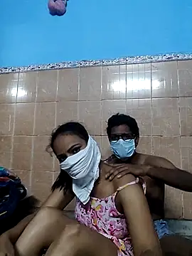 Snapshot of coupleforlife chatting on 2, 11, 2025 coupleforlife online show from 2, 11, 2025