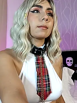 Emilyvalk  online show from 22, 10, 2025