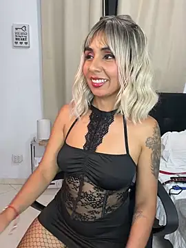 Snapshot of Emilyvalk_ chatting on 26, 5, 2026 Emilyvalk online show from 26, 5, 2026