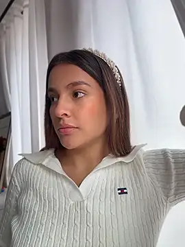 Snapshot of Talia_Bonet chatting on 13, 4, 2026 Talia Bonet online show from 13, 4, 2026