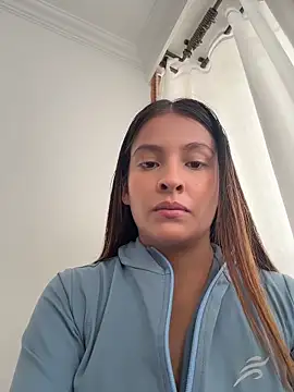 Talia Bonet online show from 17, 6, 2026
