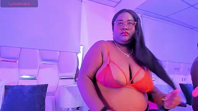 Britanny-Jhonsons online show from 30, 10, 2025