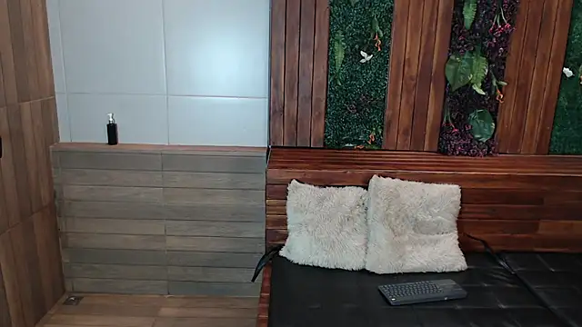 Lil James online show from 13, 11, 2025