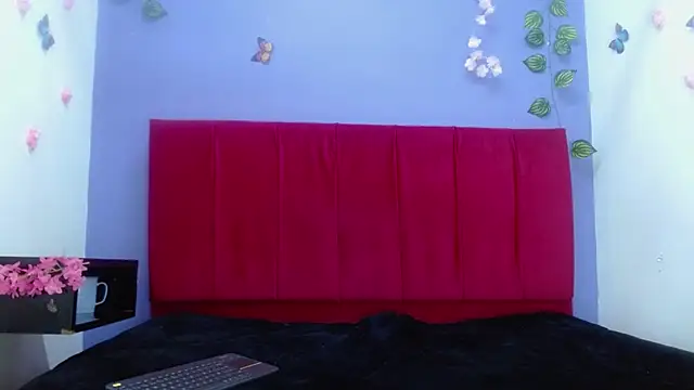 Snapshot of amelia_cutee chatting on 31, 10, 2025 amelia cutee online show from 31, 10, 2025