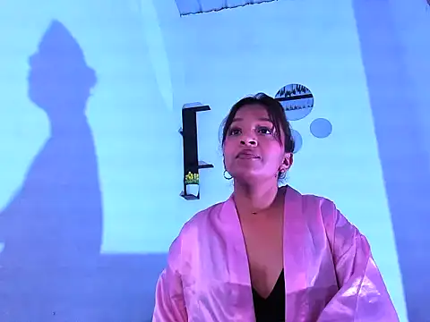 Snapshot of spicy_girl19 chatting on 5, 11, 2025 spicy girl19 online show from 5, 11, 2025