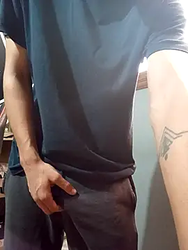 Snapshot of DevilDgrim chatting on 21, 10, 2025 DevilDgrim online show from 21, 10, 2025