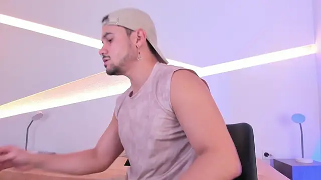 Snapshot of Jake_muller1 chatting on 15, 4, 2026 Jake muller1 online show from 15, 4, 2026