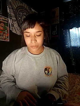 Snapshot of Isis_Bathory chatting on 23, 10, 2025 Isis Bathory online show from 23, 10, 2025