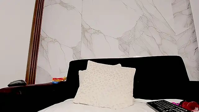 Cleopatriagad online show from 15, 3, 2026