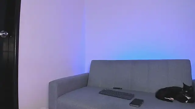 Snapshot of miah_storm chatting on 12, 1, 2026 miah storm online show from 12, 1, 2026