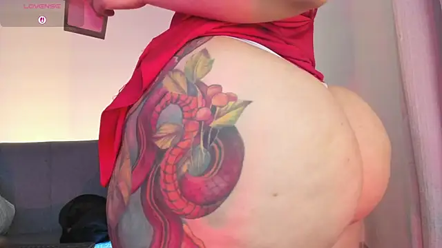 Snapshot of miah_storm chatting on 22, 4, 2026 miah storm online show from 22, 4, 2026