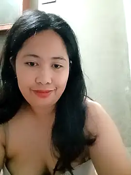 Creamy Pussycat28 online show from 28, 11, 2025