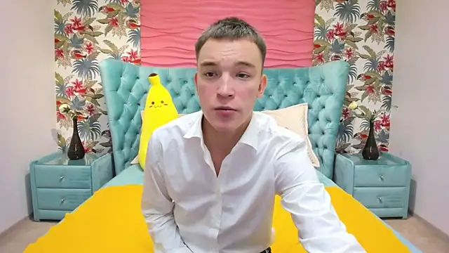 Derek Banville online show from 31, 10, 2025