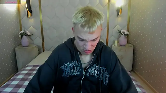 Derek Banville online show from 22, 12, 2025