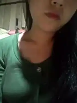 Snapshot of Quynhsumon chatting on 31, 10, 2025 Quynhsumon online show from 31, 10, 2025