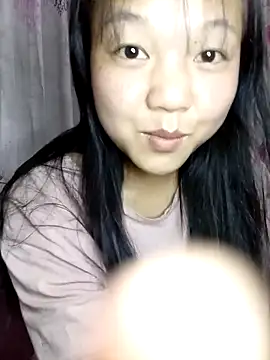 Snapshot of Quynhsumon chatting on 5, 5, 2026 Quynhsumon online show from 5, 5, 2026