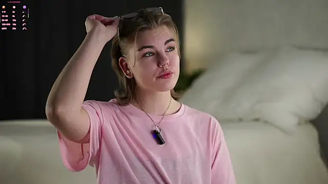 MelodyBaur online show from 16, 12, 2025