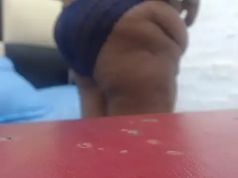 Snapshot of MatureMilfxxx chatting on 31, 10, 2025 MatureMilfxxx online show from 31, 10, 2025