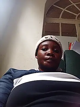 blackbeautyxx92 online show from 11, 11, 2025